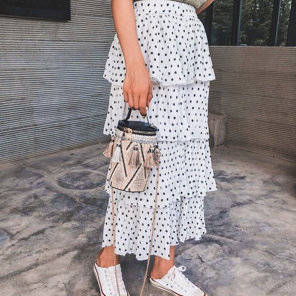 Staycation Tassle round bucket bag purse - Picture 2 of 8